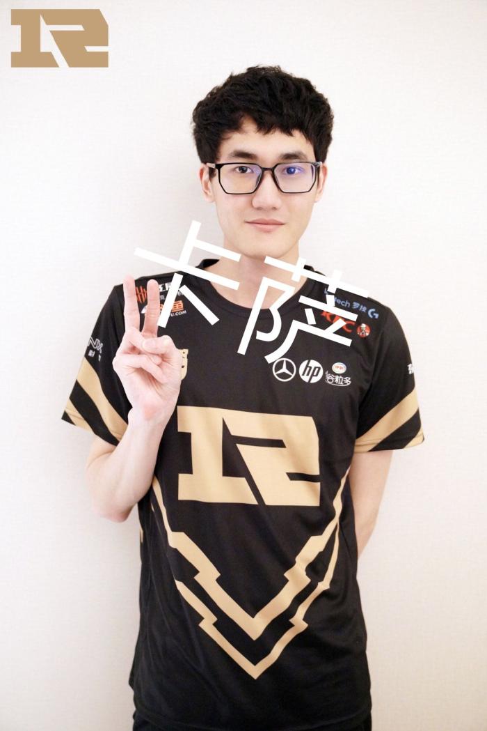 光还不足以 光还不足以