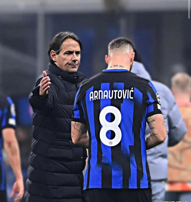 拉菲尔与路 拉菲尔与路